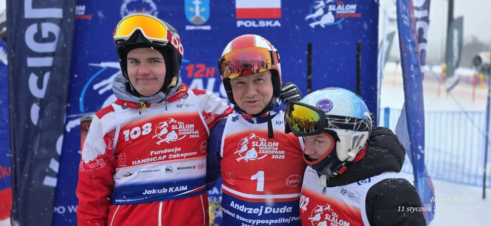 Zawodnicy fundacji Handicap na podium 12H Slalom Maraton w Zakopanem na Polanie Szymoszkowej