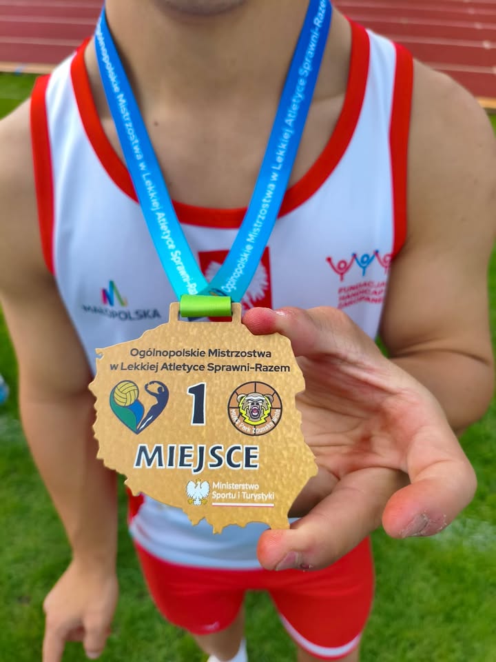 Zdjęcie do wpisu: 11 cennych krążków, w tym: 4 złote, 4 srebrne i 3 brązowe medale dla lekkoatletów…